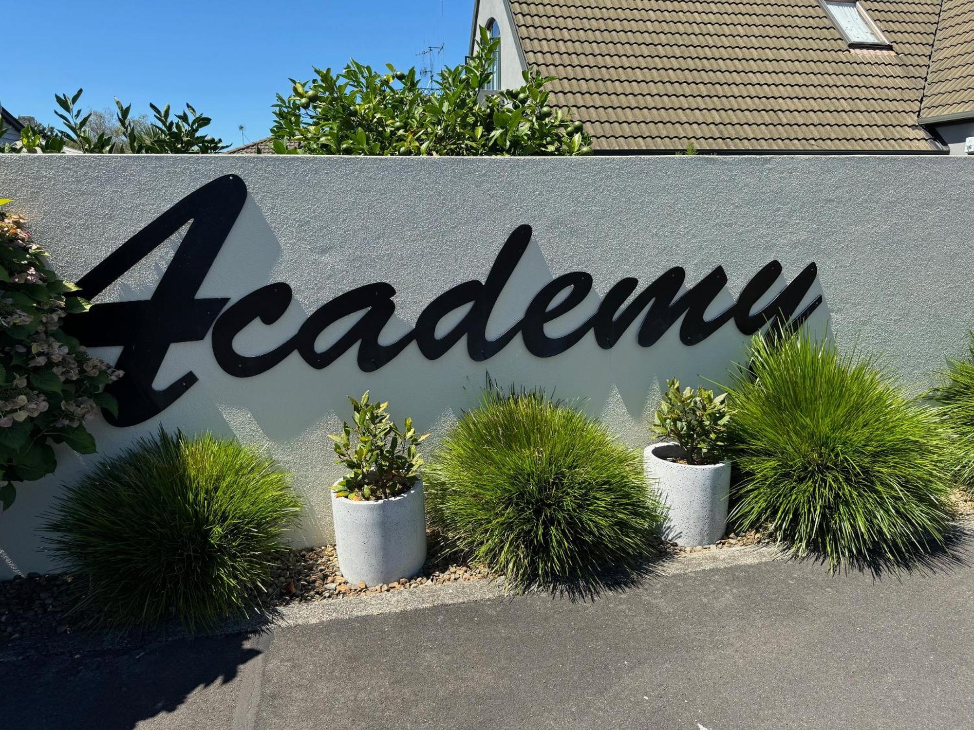 Motel Academy Motor