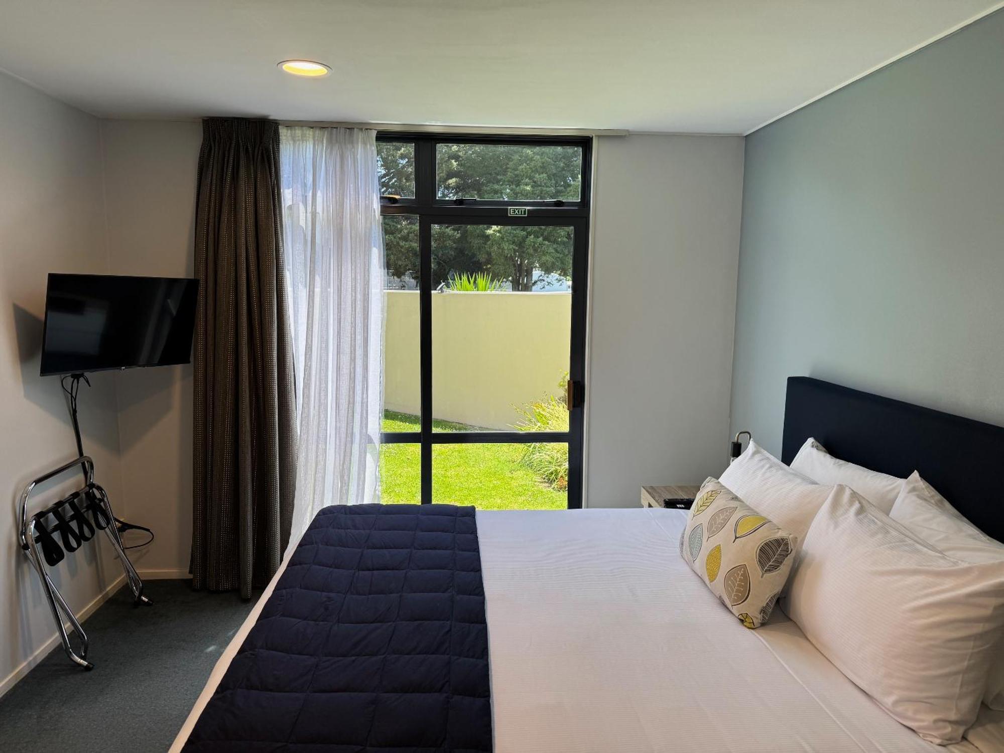 Academy Motor 4* Tauranga